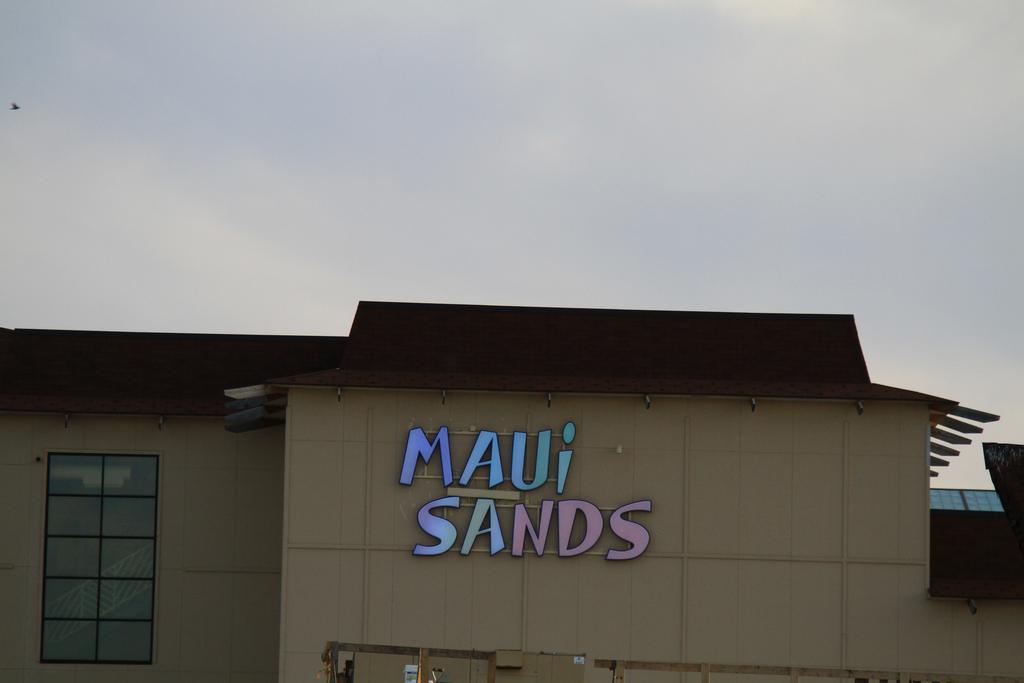 Maui Sands Resort & Indoor Water Park Sandusky Kültér fotó